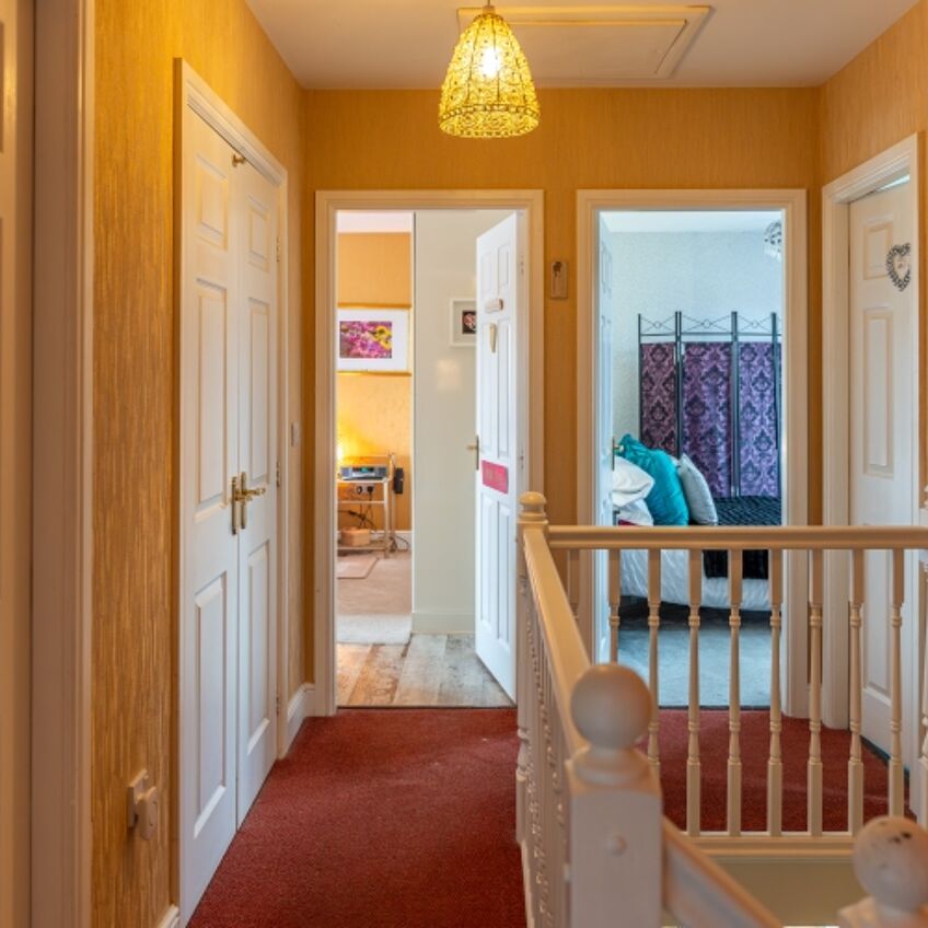 Blacktown Gardens, Marshfield. For sale with Clarke & Partners estate agent.
